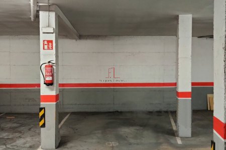 Se vende plaza de parking en el centro de Figueres Figueres