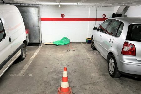 Venta parking + trastero céntrico Figueres